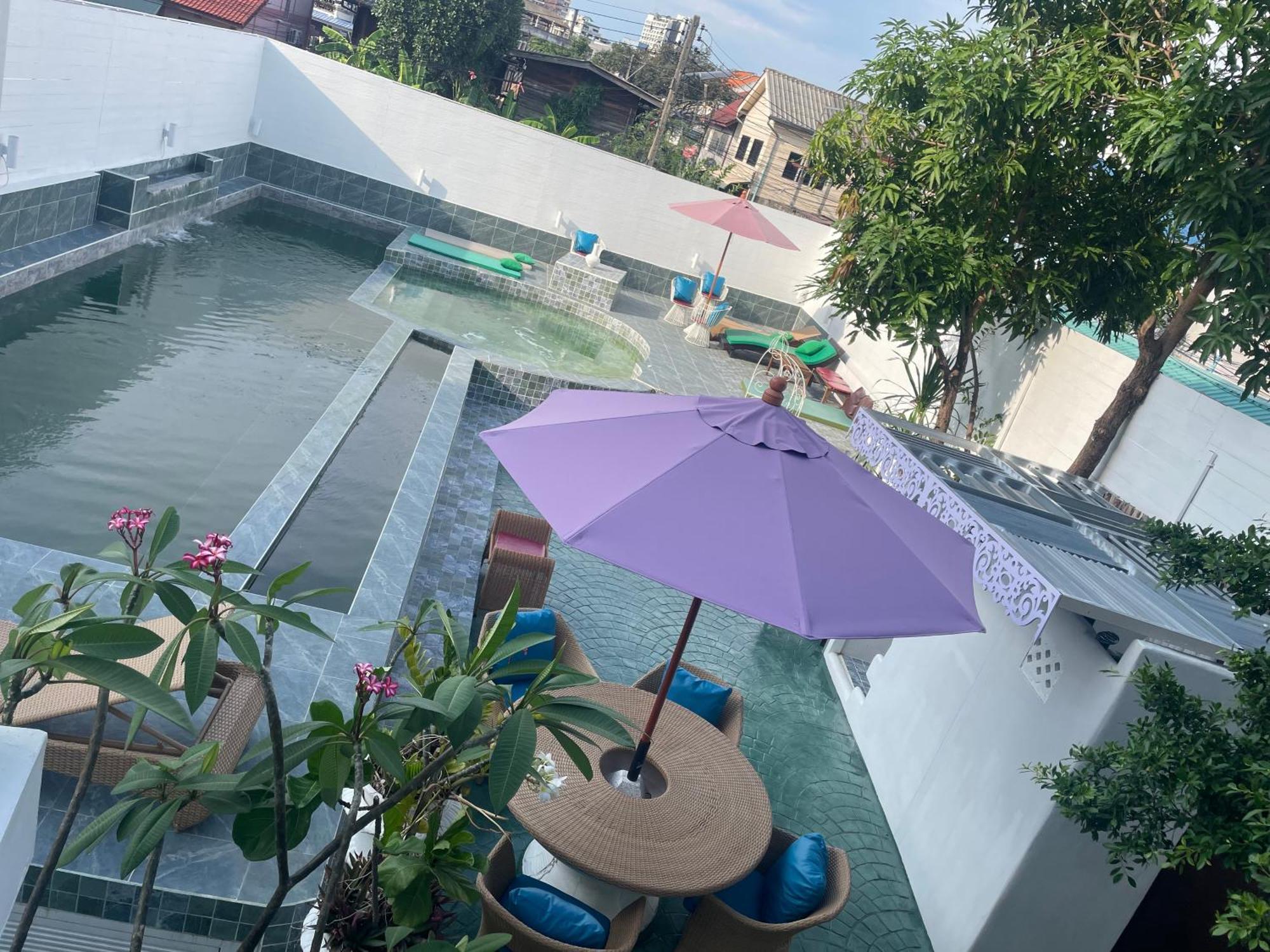 Nordwind Hotel Chiang Mai Esterno foto